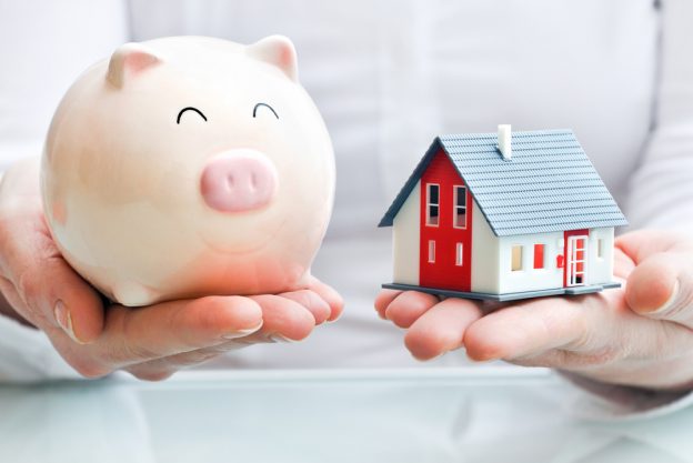 tips para ahorrar dinero en casa mientras pagas deudas