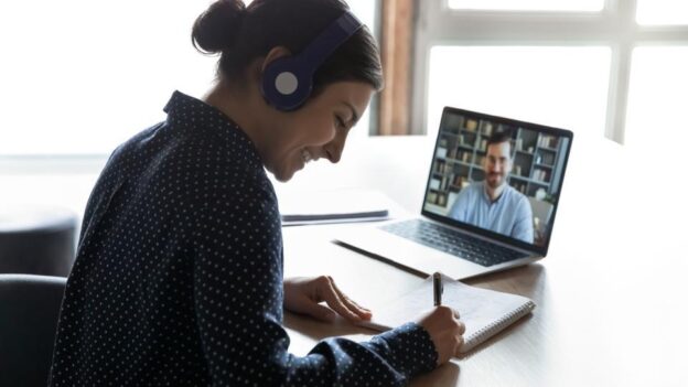 empezar un negocio de tutoría online